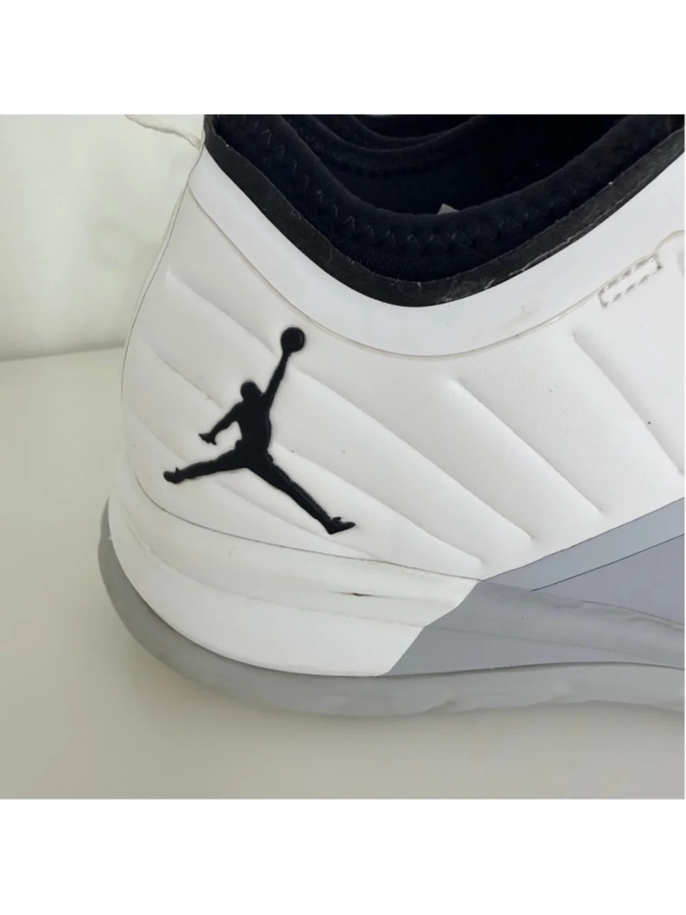 Nike Air Jordan Trainer Prime White Wolf Gray Men's Size 9 Basketball